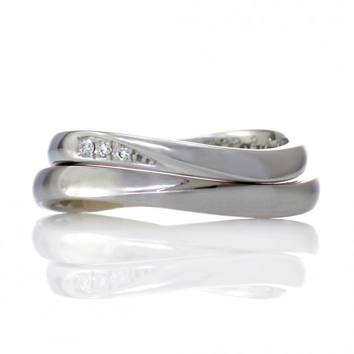 ハートセット模様のシンプルな結婚指輪(m9881)