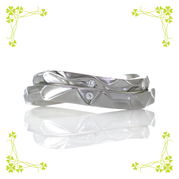 セルフメイド結婚指輪の槌目模様の中には隠れデザインが・・☆(s1271)