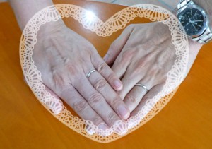 自分たちで制作する結婚指輪