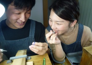 自分たちで制作できる結婚指輪