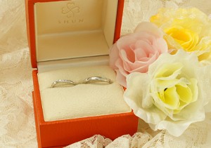 自分たちで作られた結婚指輪