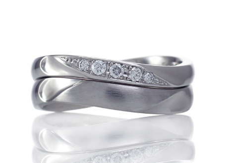 米原と大津からお越しのH様Y様は、自分たちで結婚指輪の原型を制作されました☆