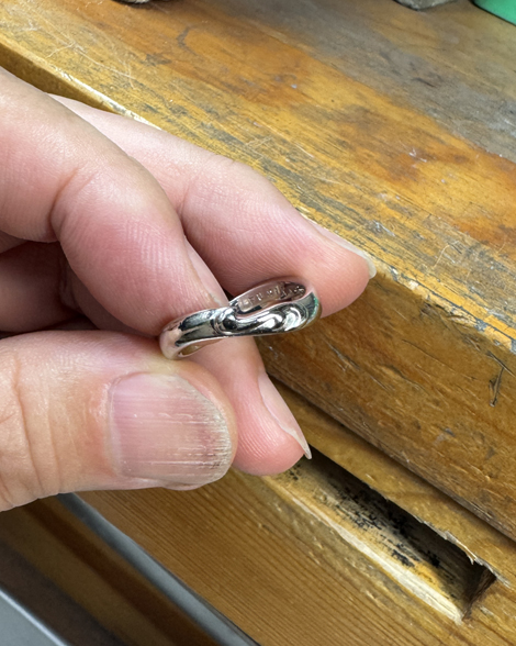 結婚指輪 光沢仕上げ メンテナンス