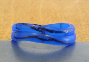 自分たちで制作する結婚指輪