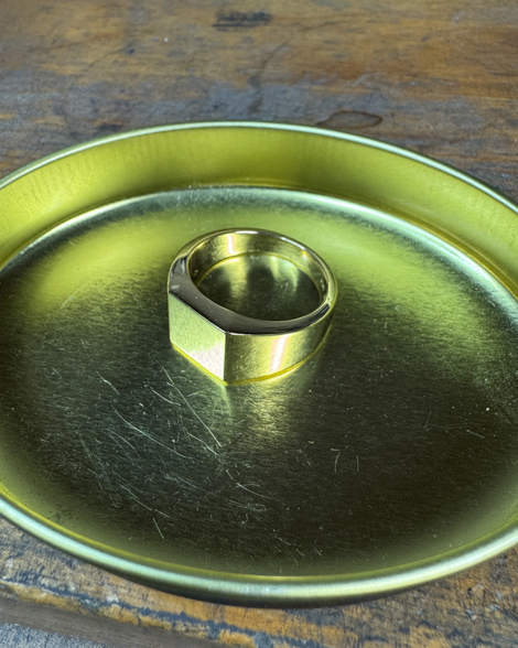 20年前に制作させていただいたK18印台リングを無料メンテナンス✨