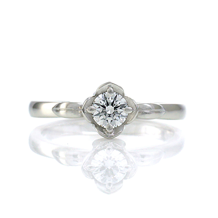 チューリップをモチーフとした婚約指輪(e-1969)