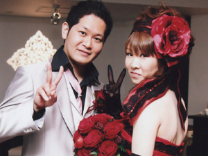 二人のオリジナルの、想いが込められた結婚指輪。